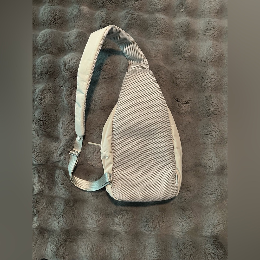 ATHLETA Cram BackPack - Picture 3 of 4